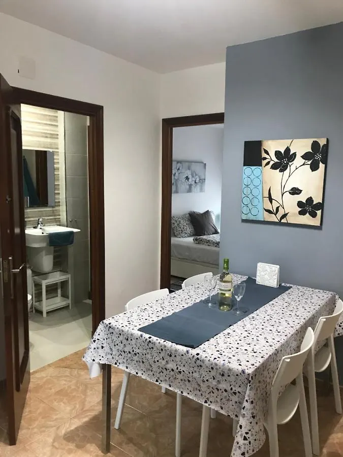 Spirit Los Boliches Apartment for 10 person Fuengirola 0*,  España