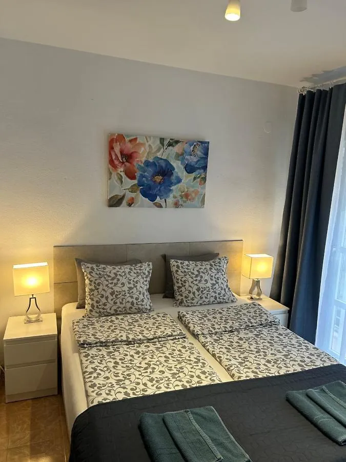 Spirit Los Boliches Apartment for 10 person Fuengirola 0*,  España
