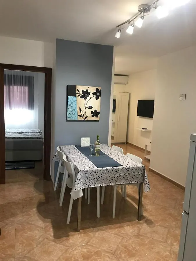 Spirit Los Boliches Apartment For 10 Person 丰希罗拉