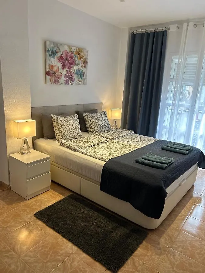 Spirit Los Boliches Apartment For 10 Person 丰希罗拉